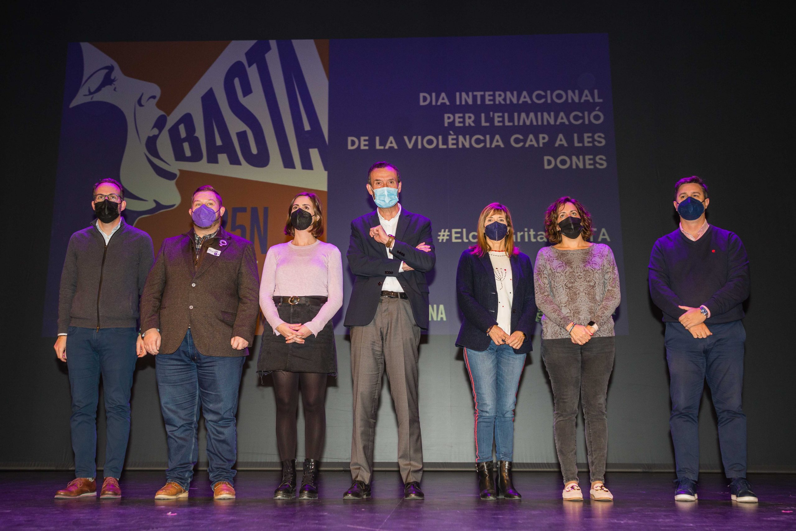 El Ayuntamiento de Elche muestra su compromiso con la igualdad y contra ...